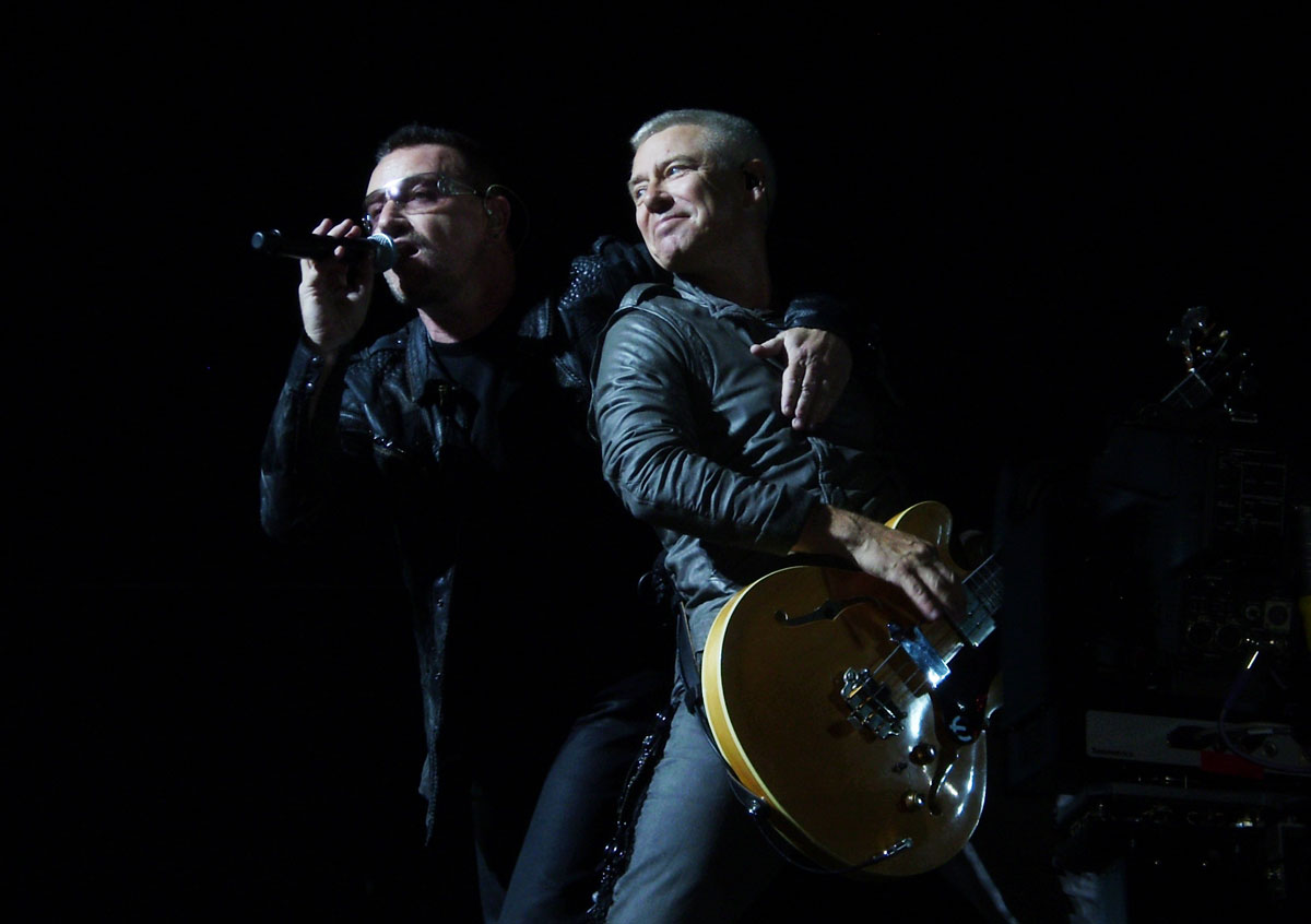 Dos de los componentes de la banda U2