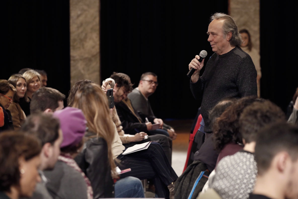 Joan Manuel Serrat presenta la gira "Mediterráneo da capo". 