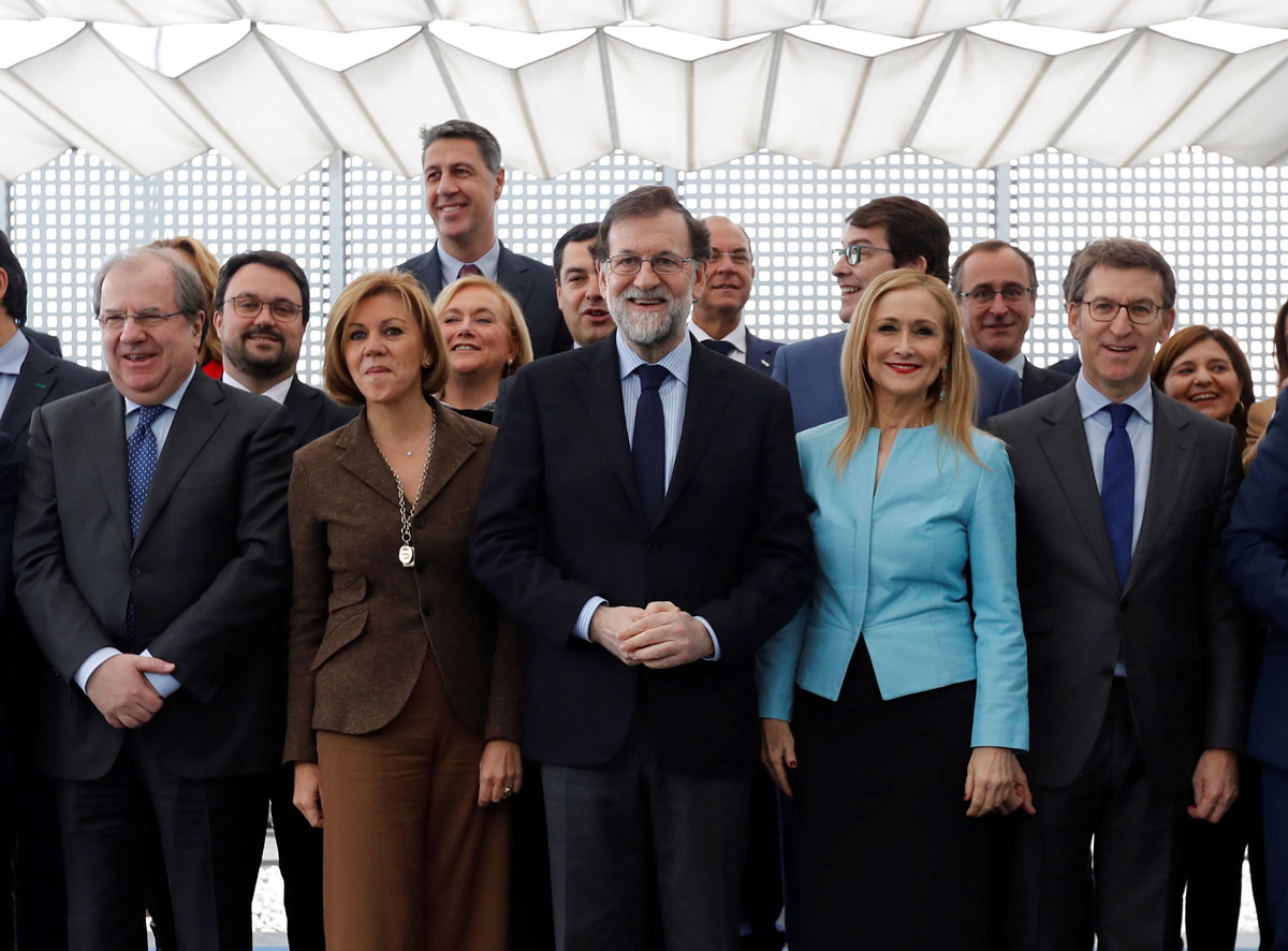 Mariano Rajoy con los presidentes regionales del PP