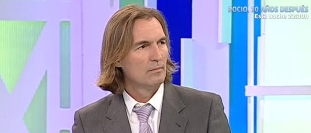 El abogado José Ignacio Francés, representante de la familia de la víctima, en una comparecencia en televisión.