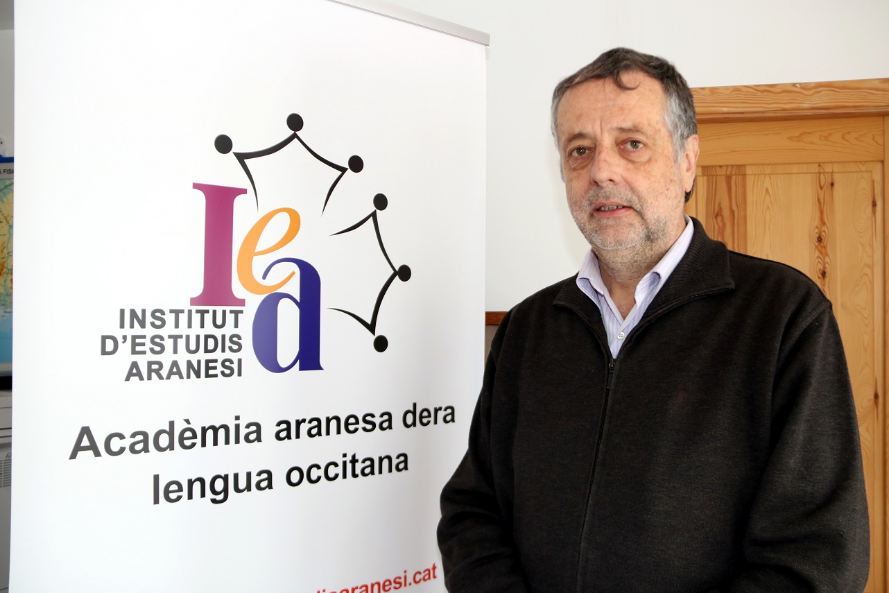  Jusèp Loís Sans és el president del IEA-Academia aranesa dera lengua occitana.