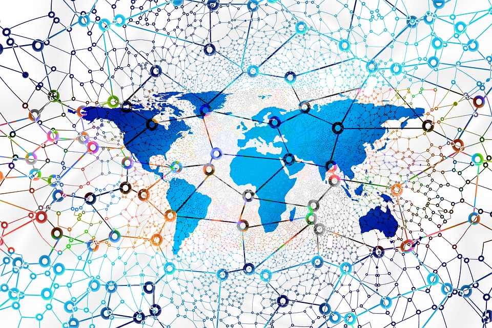 Telefónica y Facebook trabajan para que Internet llegue a zonas rurales