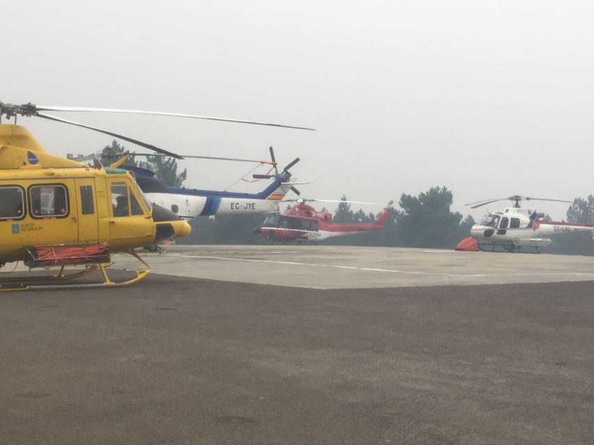 Imágenes cedidas a ELPLURAL.COM de helicópteros parados en la base de Queimadelos ( Mondariz )
