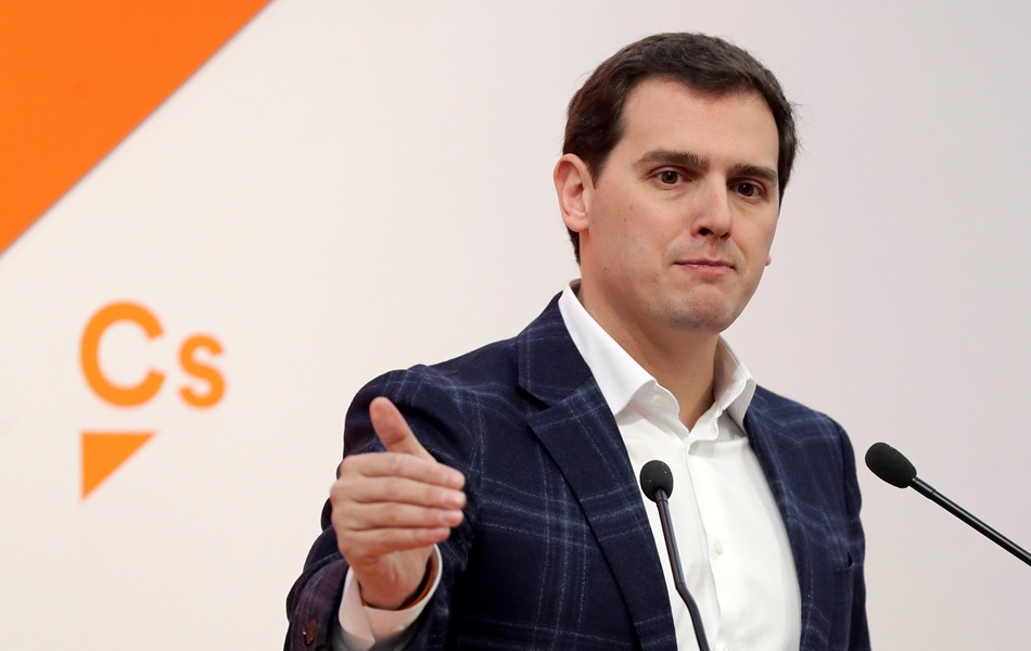 Albert Rivera, levantando el pulgar