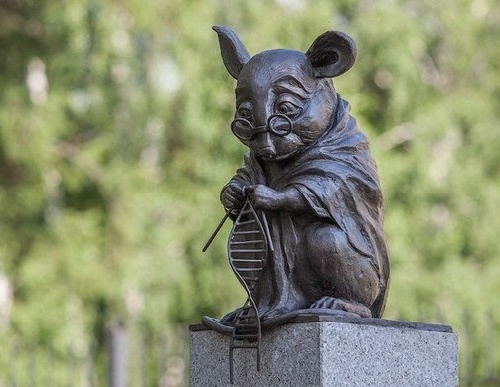Un monumento a los ratones que dieron su vida por la ciencia