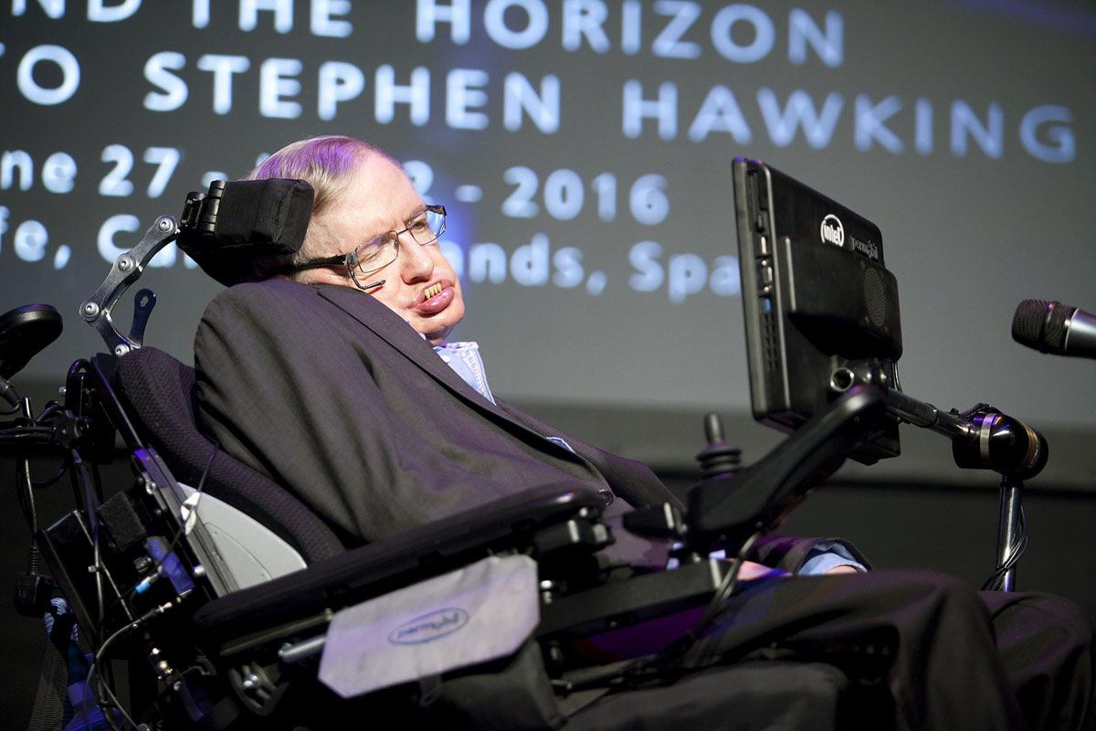 El físico británico Stephen Hawking en una intervención en el festival Starmus, en Canarias. EFE/Archivo