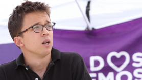 Íñigo Errejón en un mitín de Unidos Podemos