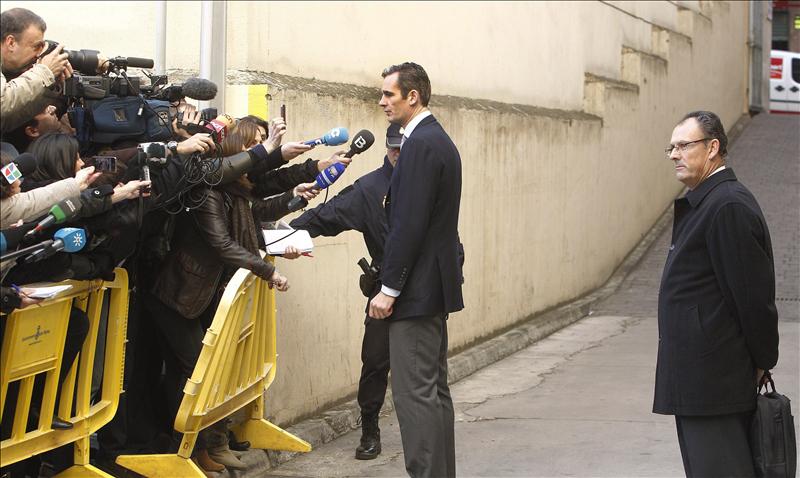 Iñaki Urdangarin llega a pie a los juzgados de Palma Iñaki Urdangarin llega a pie a los juzgados de Palma