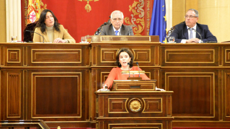 Imbroda preside la sesión de la Comisión de las CC.AA. Ganándose el plus.., más de 17.000 euros por unos ratitos. Foto ELPLURAL