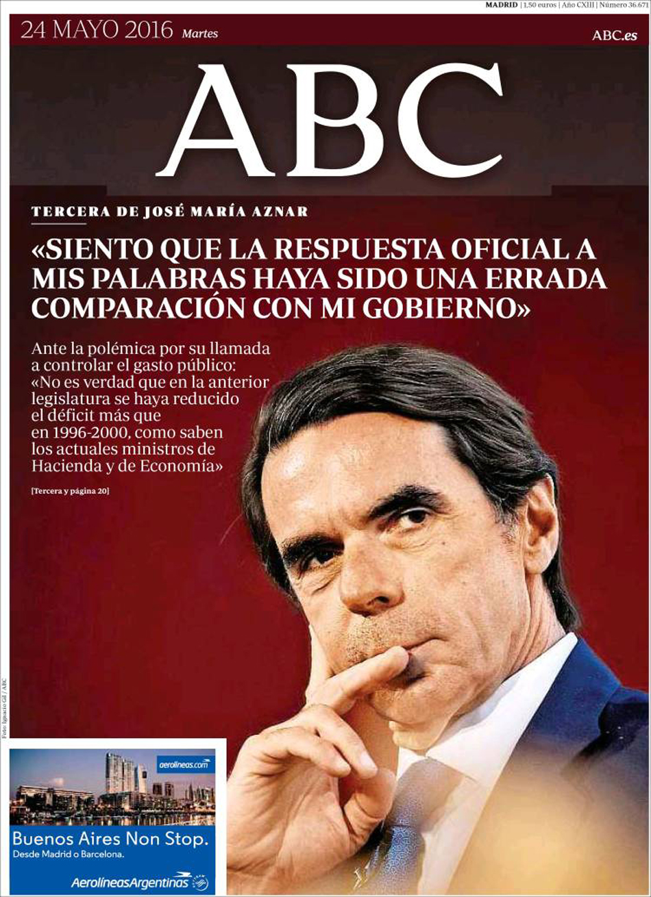 José María Aznar junto a Mariano Rajoy en un acto de FAES