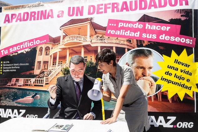 Recogen en apenas una semana casi 200.000 firmas contra la amnistía fiscal de Rajoy