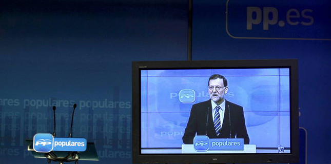 Rajoy en su anterior 'comparecencia' ante la prensa en una televisión de plasma
