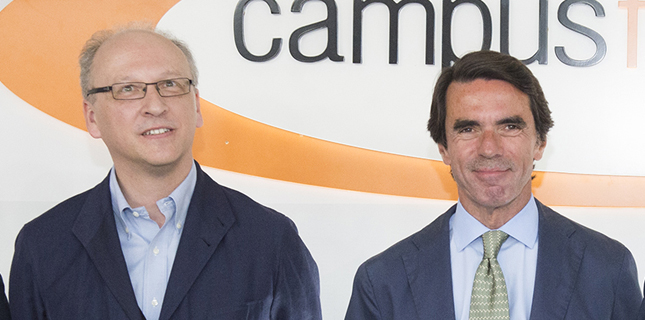 Aznar asume en primera persona el 'palo' programado a Rajoy desde FAES 