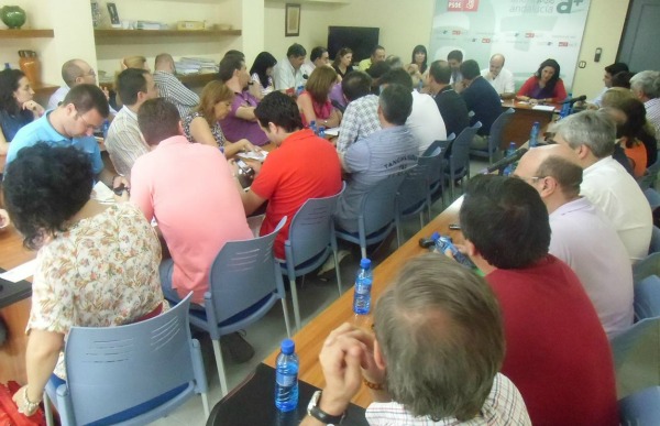La dirección del PSOE de Jaén no se decanta por ningún candidato y asegura una "actitud neutral" 
