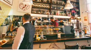 La barra de Casa Rosario, en Vallecas. 
