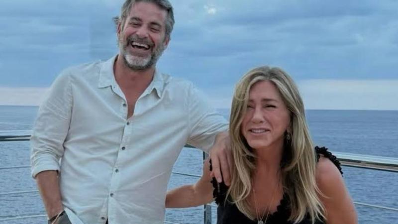 Jennifer Aniston y Jim Curtis 