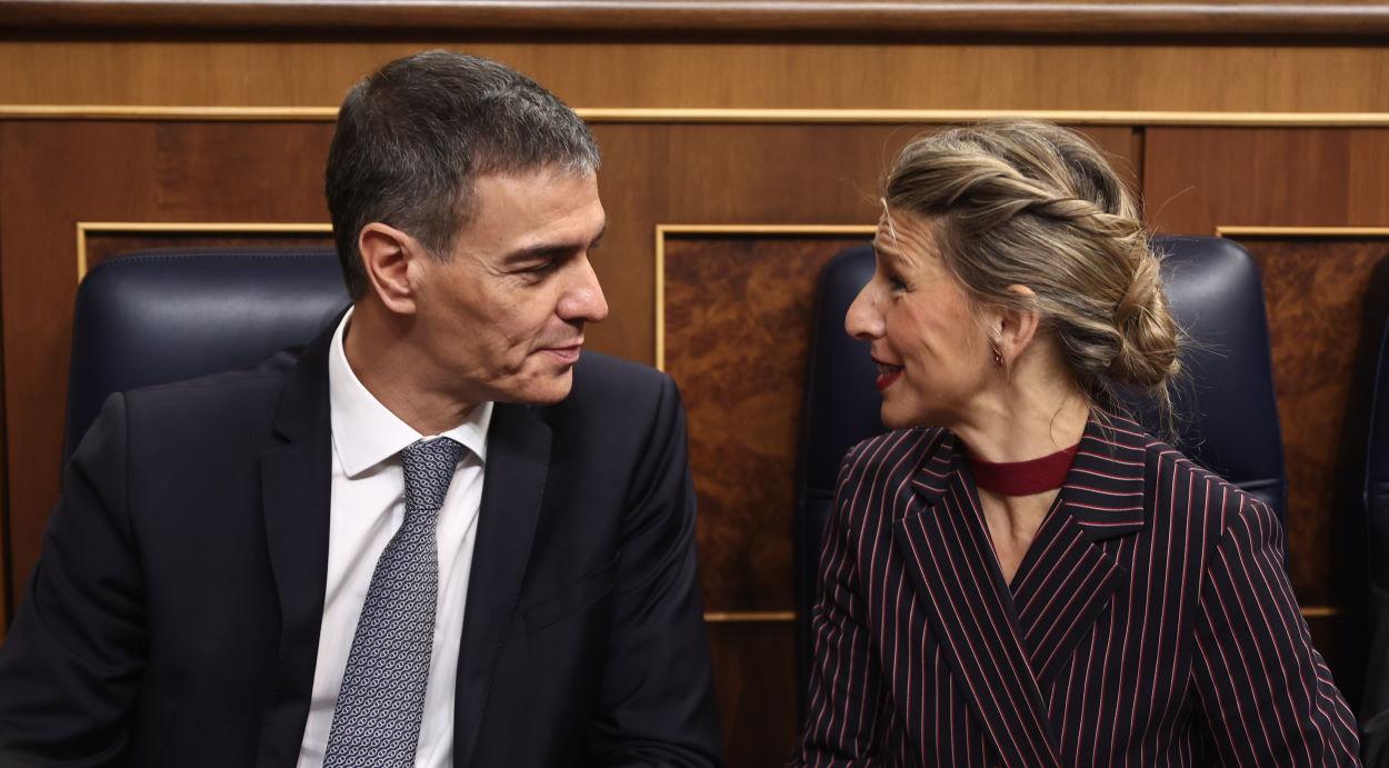 El presidente del Gobierno, Pedro Sánchez, y la vicepresidenta segunda y ministra e Trabajo y Economía Social, Yolanda Díaz. EP.