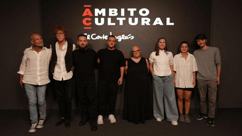 Jara López Viñas, ganadora de la VIII edición del Premio Nacional de Poesía Viva #LdeLírica. EL CORTE INGLÉS