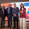 El presidente de Castilla La Mancha, Emiliano García Page, junto a Alfonso Guerra, Rodolfo Martín Villa y la periodista Anabel Díez, durante la inauguración de la exposición sobre la Transición en Castilla La Mancha. EP.