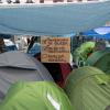 Cientos de personas durante la acampada por la vivienda, en la Puerta del Sol, a 30 de septiembre de 2026, en Madrid. EP.