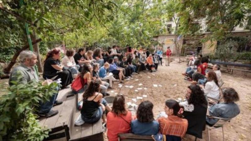 La democracia también se conquistó en los barrios
