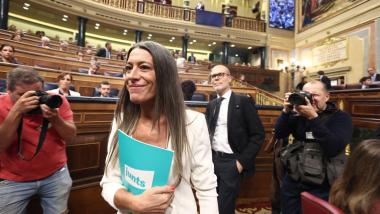 La portavoz de Junts en el Congreso, Miriam Nogueras, a su llegada a una sesión plenaria, en el Congreso de los Diputados, a 2 de octubre de 2026. EP.