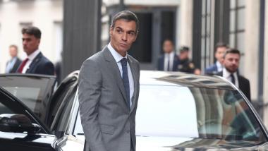 El presidente del Gobierno, Pedro Sánchez, sale del Congreso de los Diputados. EP