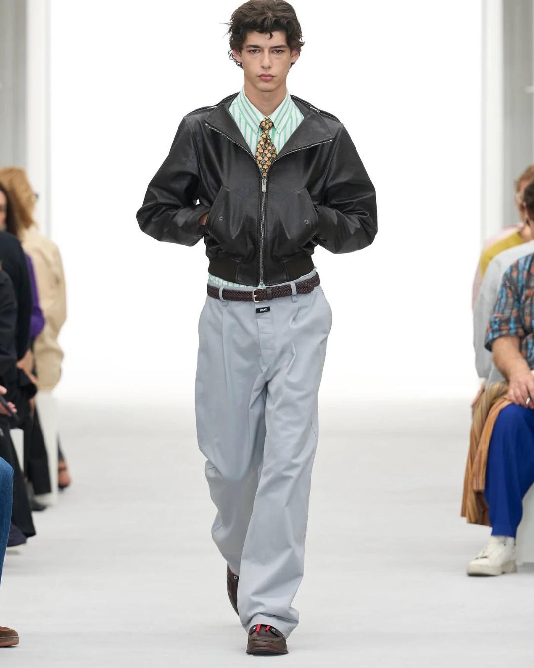 LOEWE - SS27 / Cortesía