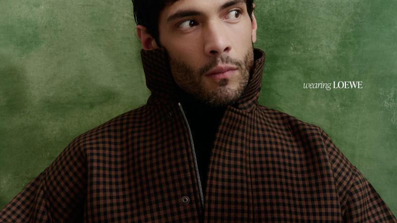 Diego Calva para Xmag por Paulo Herrera (LOEWE x Hernan Ripiert)