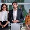 La ministra de Sanidad, Mónica García, y el ministro de Cultura, Ernest Urtasun, durante una rueda de prensa de los partidos que integran el espacio conformado por Movimiento Sumar, Más Madrid, Iz
