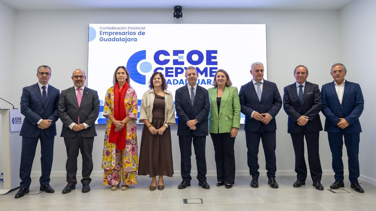 El presidente autonómico, Emiliano García-Page, inaugura la sede central y centro de formación y negocios de CEOE-CEPYME Guadalajara. EP.