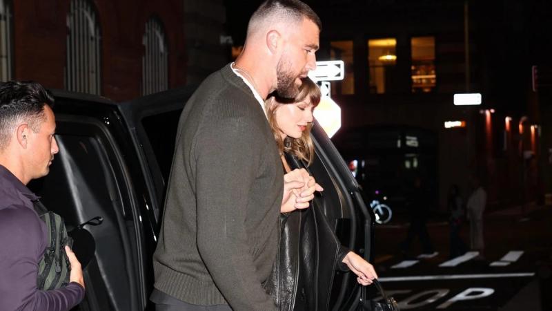 Taylor Swift y Travis Kelce / Getty