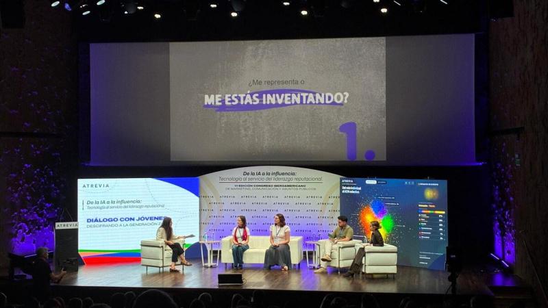 Mesa ‘Descifrando a la Generación Zeta’, durante el VI Congreso Iberoamericano de Marketing, Comunicación y Asuntos Públicos organizado por ATREVIA en CaixaForum Madrid