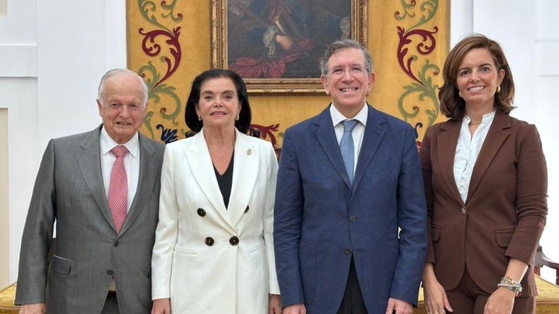 Cofares y la Ranfe destacan el papel de la farmacia