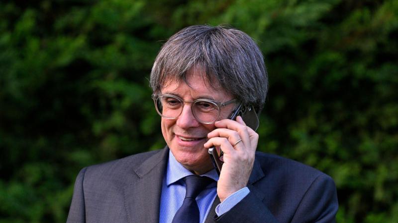 El expresident de Cataluña Carles Puigdemont tras su declaración institucional desde Waterloo. EP