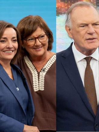 Matías Prats, Pepa Bueno, Olga Viza, Pedro Piqueras e Iñaki Gabilondo en el especial del Telediario por los 70 años de TVE