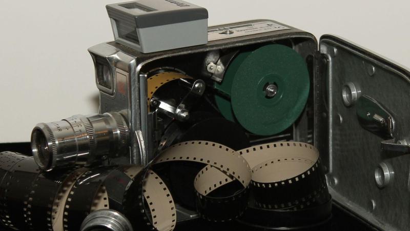 Pelis y docus para entender lo que pasa. Pixabay.