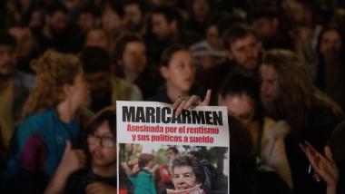 Decenas de personas protestan por Maricarmen, frente al Congreso de los Diputados, a 7 de octubre de 2026, en Madrid (España). Fernando Sánchez / Europa Press.