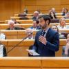 Los ministros de Sumar, Mónica García (izq) y Pablo Bustinduy (centro), junto a la titular socialista de Ciencia y Universidades, Diana Morant, en el Senado. Europa Press.