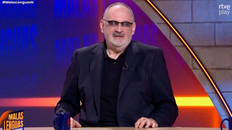 Antón Losada interviene en 'Malas Lenguas Noche'. RTVE.