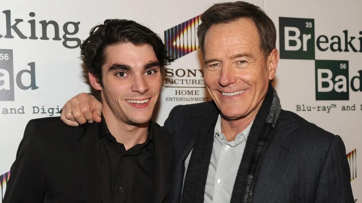 RJ Mitte y Bryan Cranston.