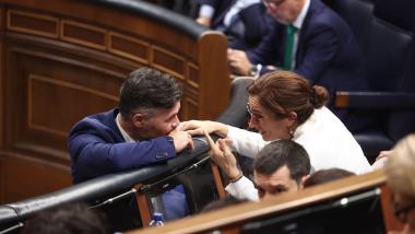 El portavoz de ERC en el Congreso, Gabriel Rufián, y la ministra de Sanidad, Mónica García, durante una sesión plenaria, en el Congreso de los Diputados, a 2 de octubre de 2026, en Madrid (España). Eduardo Parra / Europa Press.