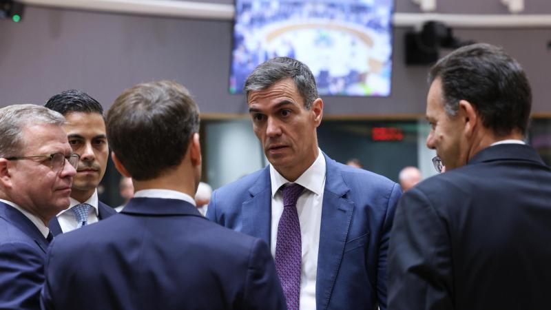El presidente del Gobierno, Pedro Sánchez, junto a otros líderes europeos durante el Consejo Europeo en junio de 2026. EP.