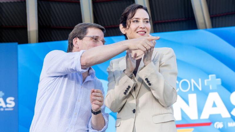 El alcalde de Madrid, José Luis Martínez Almeida, y la presidenta de la Comunidad de Madrid, Isabel Díaz Ayuso. Archivo EP