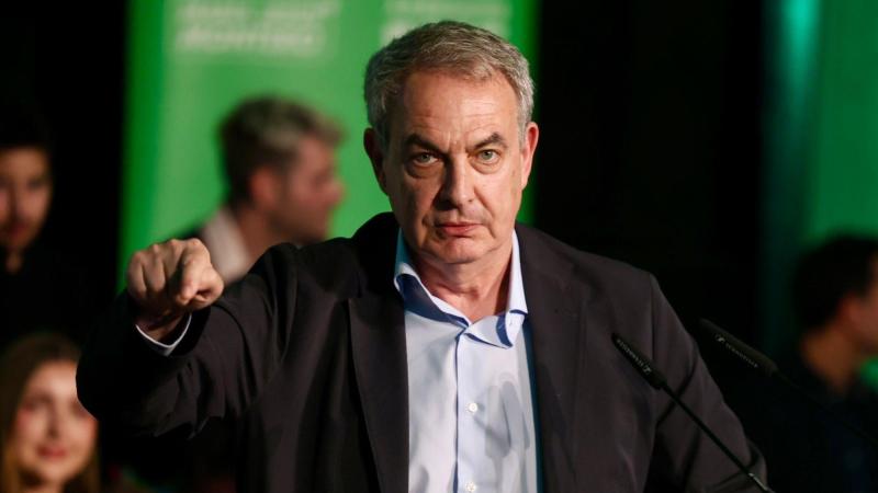 Investigan la filtración de datos de Zapatero. EP