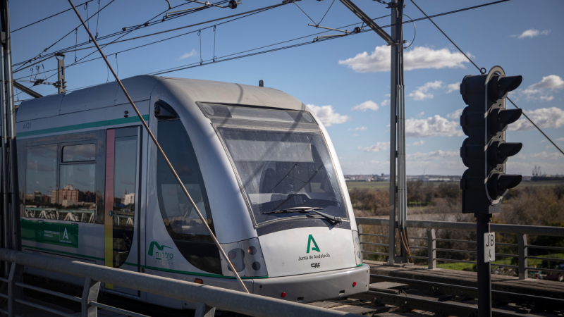 Metro de Sevilla en funcionamiento | EP