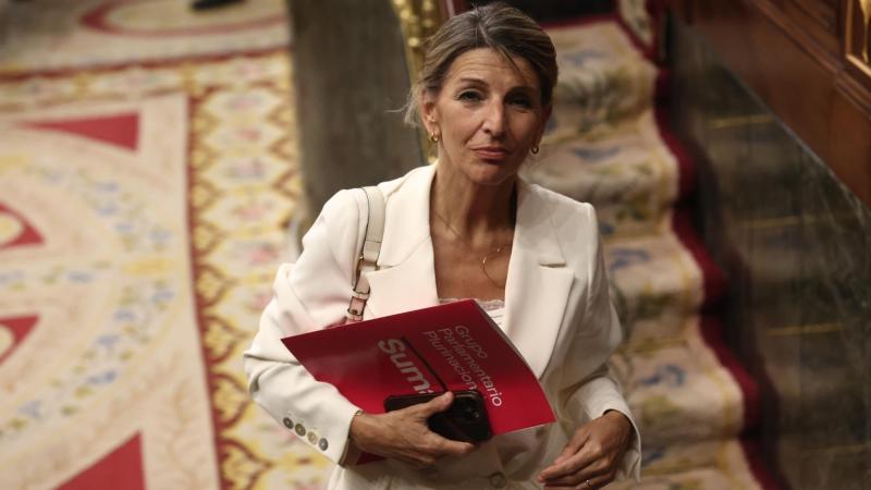 La vicepresidenta segunda y ministra de Trabajo, Yolanda Díaz, durante una sesión plenaria, en el Congreso de los Diputados, a 18 de junio de 2026