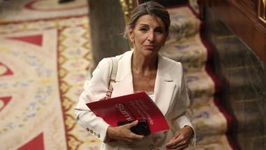 La vicepresidenta segunda y ministra de Trabajo, Yolanda Díaz, durante una sesión plenaria, en el Congreso de los Diputados, a 18 de junio de 2026