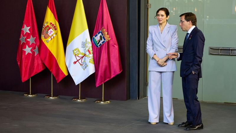 El alcalde de Madrid, José Luis Martínez Almeida, y la presidenta de la Comunidad de Madrid, Isabel Díaz Ayuso, en una imagen de archivo. EP.