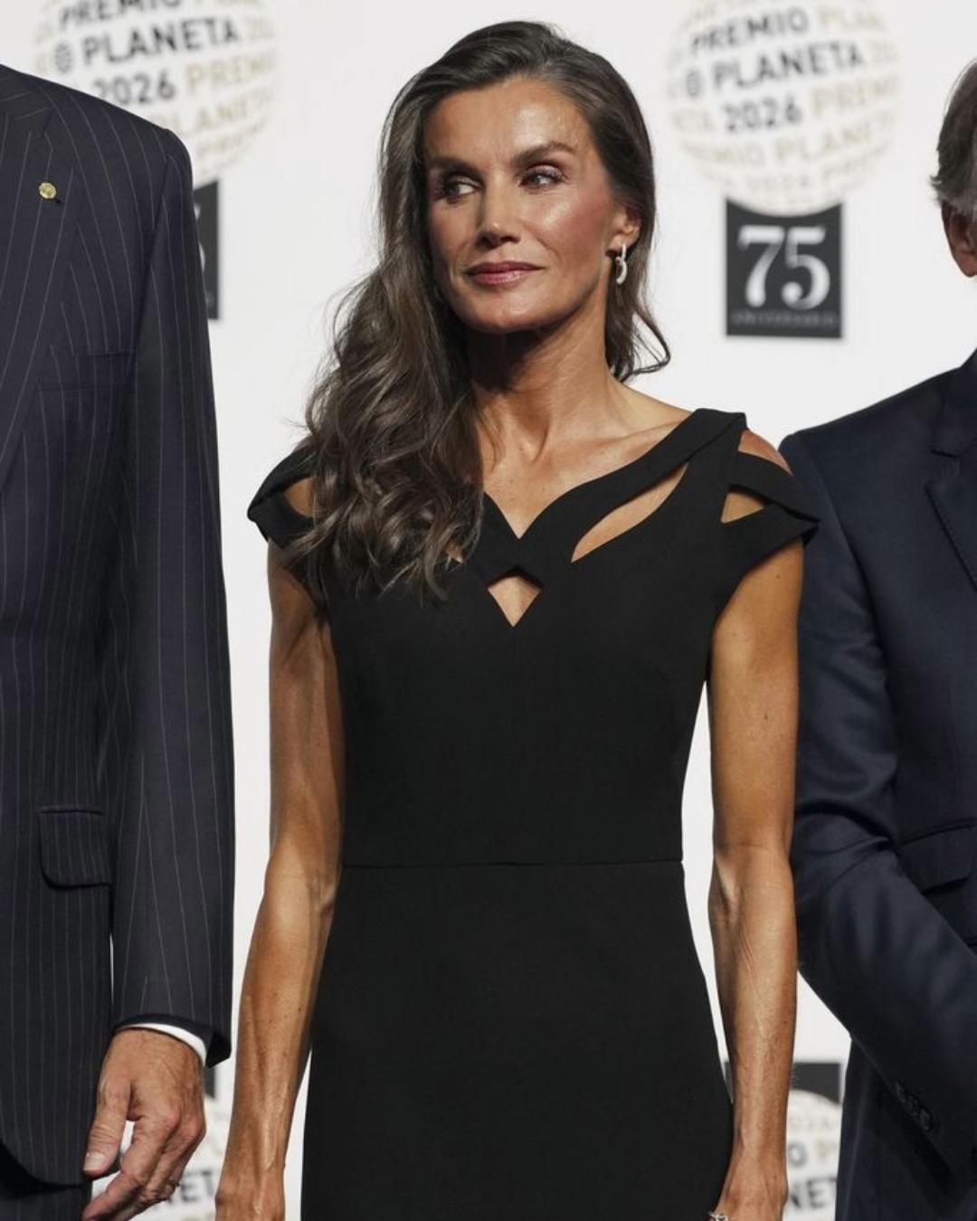 La reina Letizia con un vestido de Sybilla